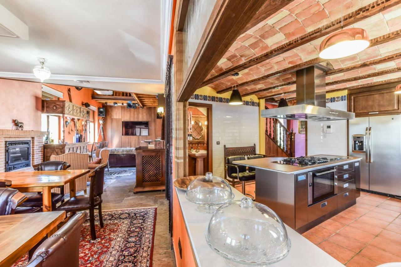 Casa Del Trotamundos Pensionat Villamayor de Campos Exteriör bild