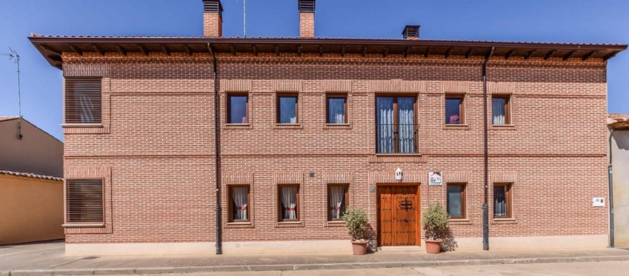 Casa Del Trotamundos Pensionat Villamayor de Campos Exteriör bild